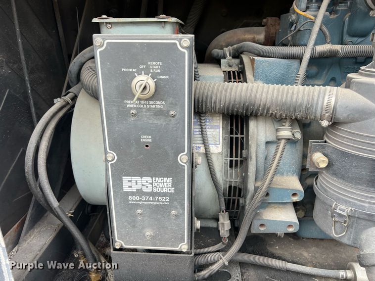 image for item EJ2999 2000 Blue Bird blood donation bus