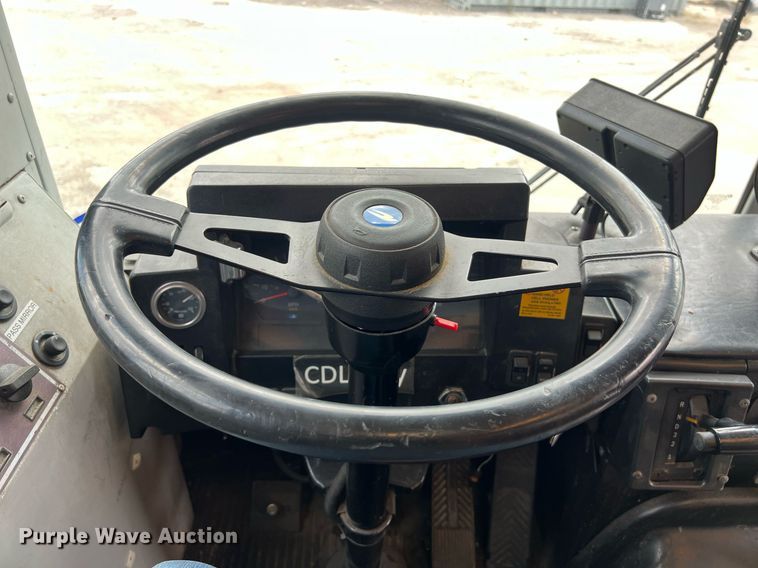 image for item EJ2999 2000 Blue Bird blood donation bus