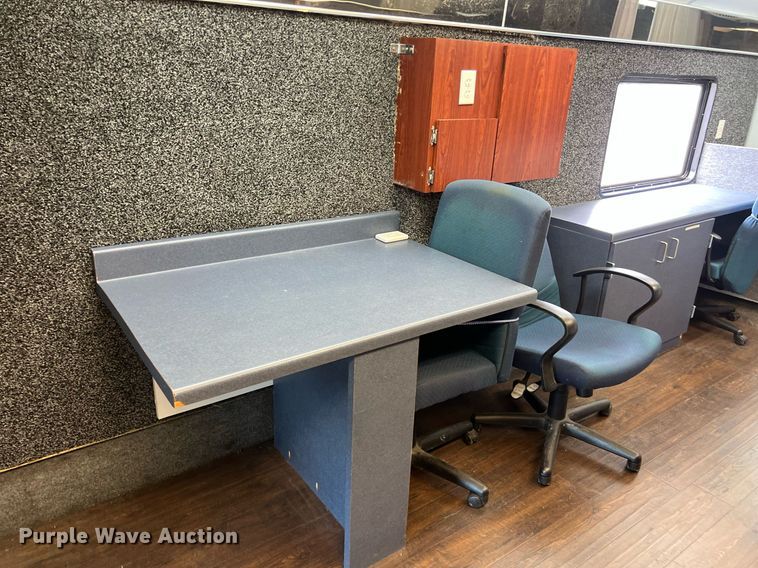 image for item EJ2999 2000 Blue Bird blood donation bus