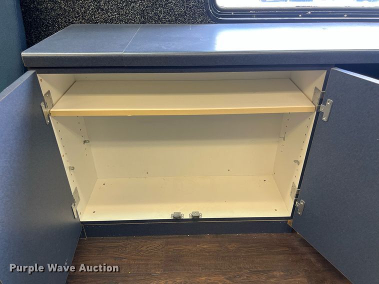 image for item EJ2999 2000 Blue Bird blood donation bus