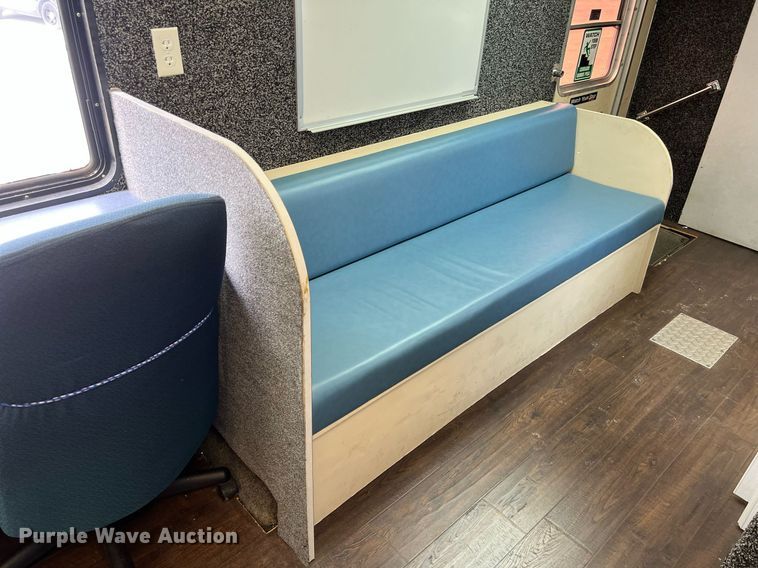 image for item EJ2999 2000 Blue Bird blood donation bus