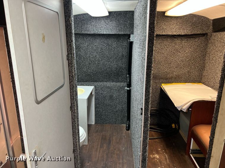 image for item EJ2999 2000 Blue Bird blood donation bus