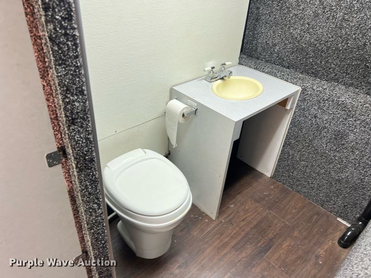 image for item EJ2999 2000 Blue Bird blood donation bus