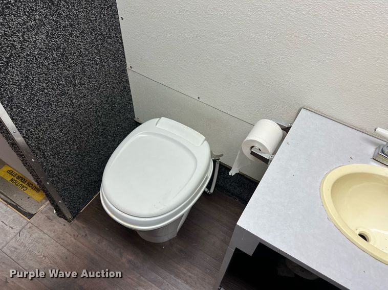 image for item EJ2999 2000 Blue Bird blood donation bus