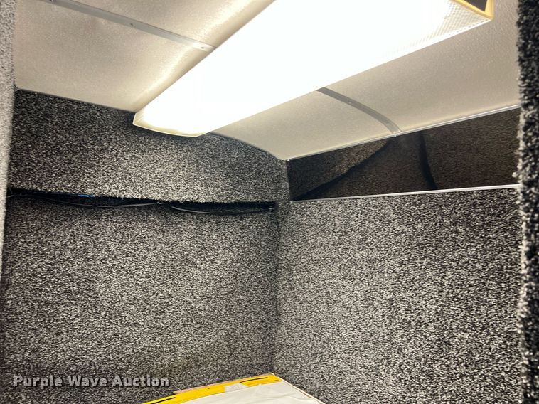 image for item EJ2999 2000 Blue Bird blood donation bus