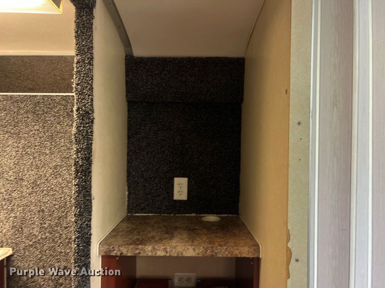 image for item EJ2999 2000 Blue Bird blood donation bus