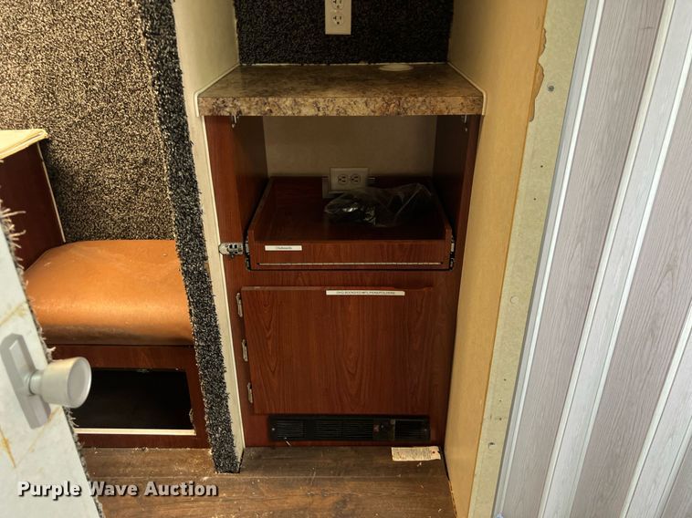 image for item EJ2999 2000 Blue Bird blood donation bus