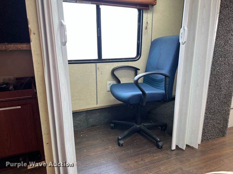 image for item EJ2999 2000 Blue Bird blood donation bus