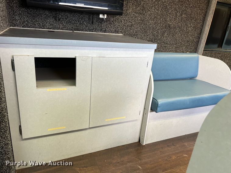 image for item EJ2999 2000 Blue Bird blood donation bus