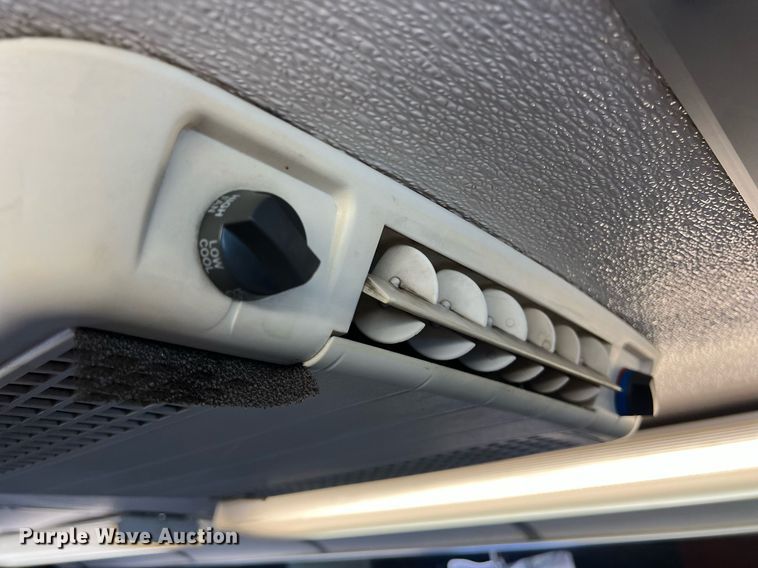 image for item EJ2999 2000 Blue Bird blood donation bus