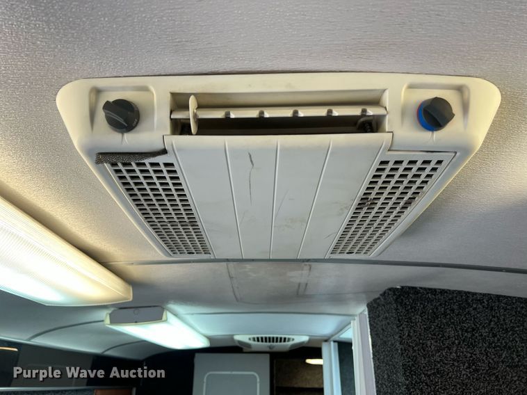 image for item EJ2999 2000 Blue Bird blood donation bus