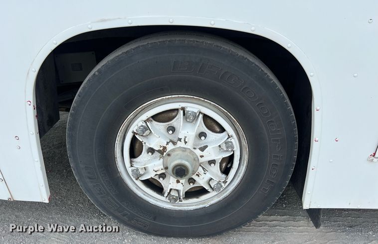 image for item EJ2999 2000 Blue Bird blood donation bus