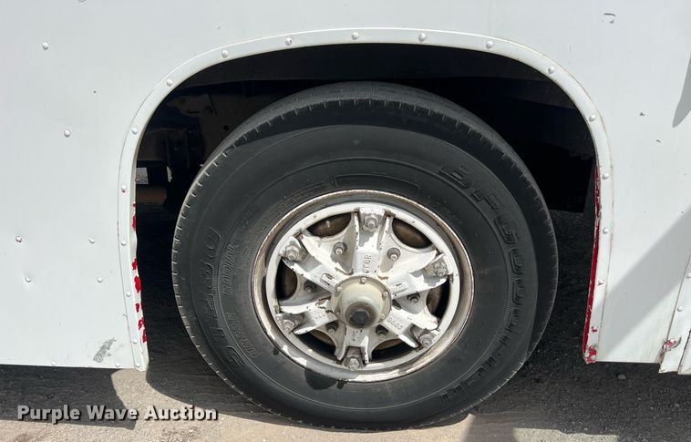 image for item EJ2999 2000 Blue Bird blood donation bus