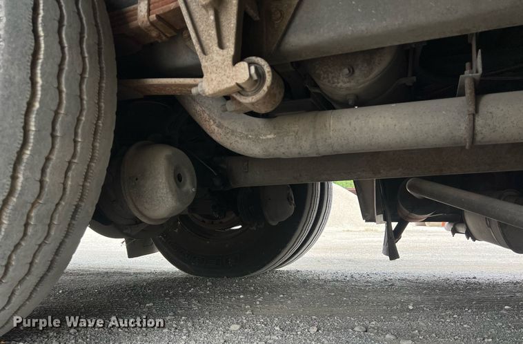 image for item EJ2999 2000 Blue Bird blood donation bus