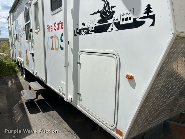 image for item EJ3007 2007 Forks Surrey fire safety training trailer