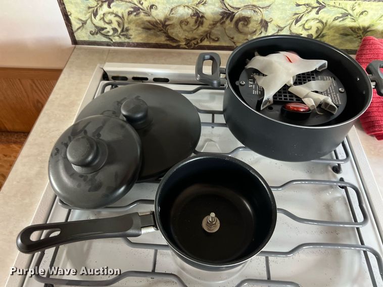 image for item EJ3007 2007 Forks Surrey fire safety training trailer