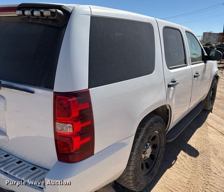 image for item EJ3032 2013 Chevrolet  Tahoe Police SUV