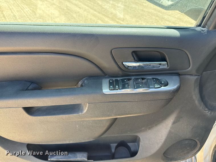 image for item EJ3032 2013 Chevrolet  Tahoe Police SUV