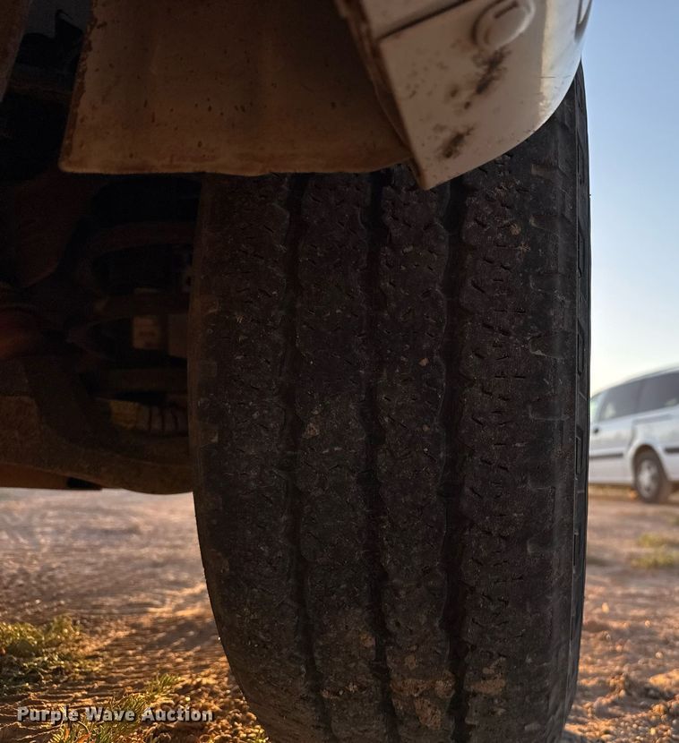 image for item EJ3034 2016 Chevrolet  Express LS 3500 van