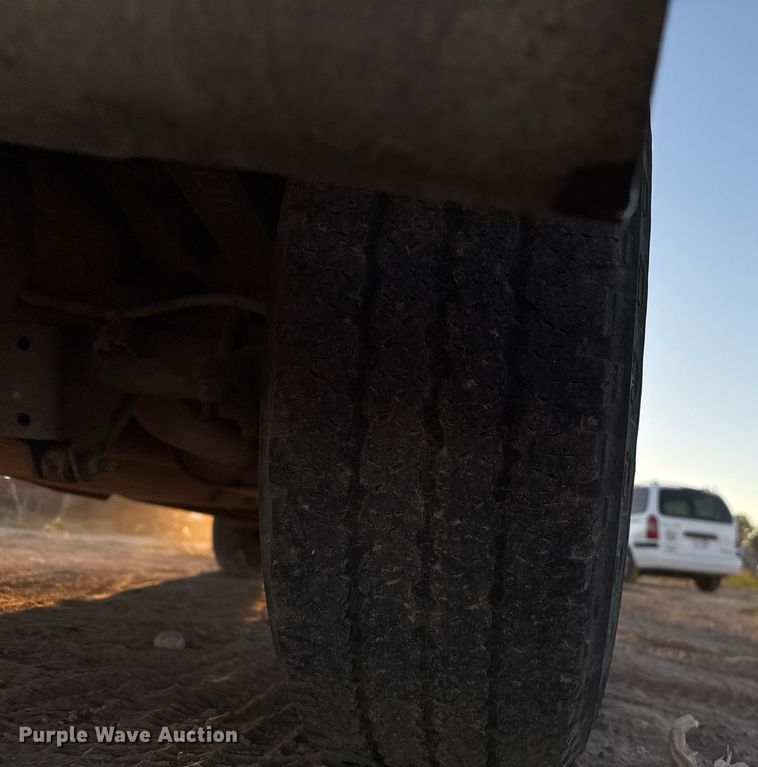 image for item EJ3034 2016 Chevrolet  Express LS 3500 van