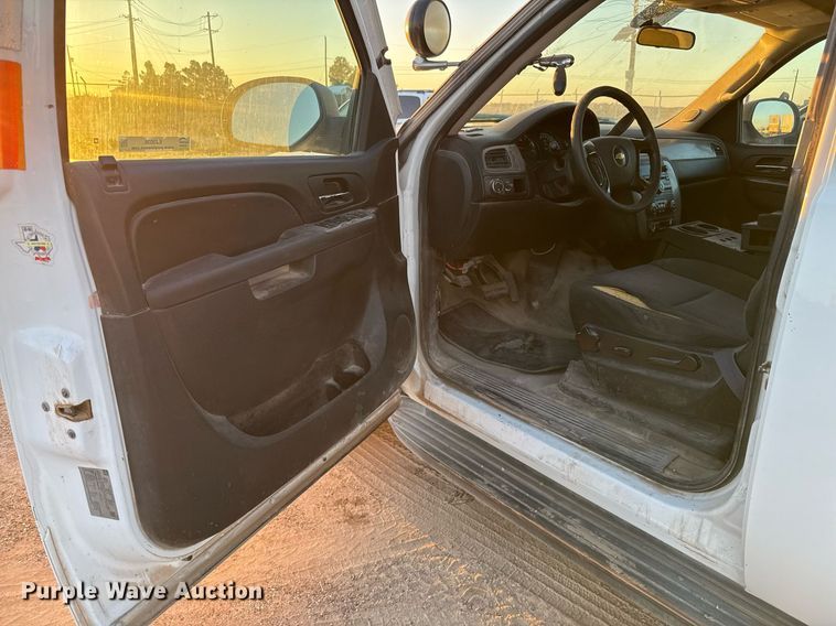 image for item EJ3036 2013 Chevrolet  Tahoe Police SUV