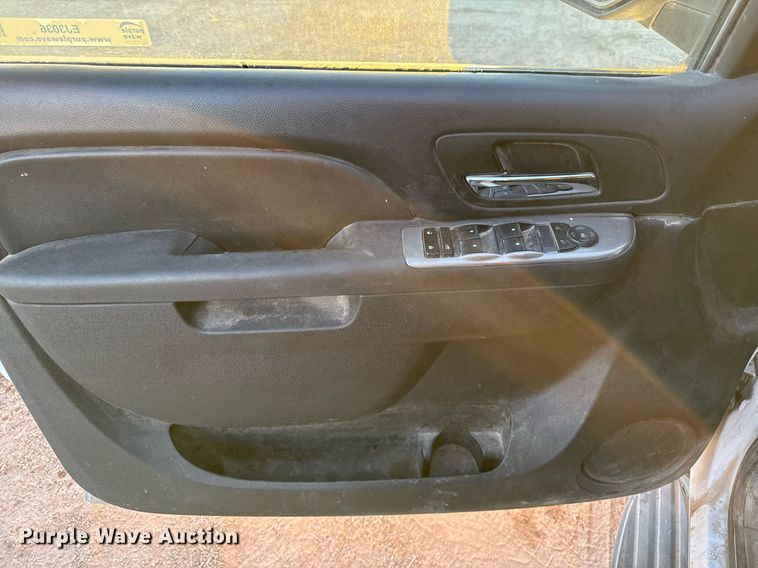 image for item EJ3036 2013 Chevrolet  Tahoe Police SUV