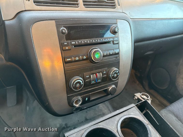 image for item EJ3036 2013 Chevrolet  Tahoe Police SUV