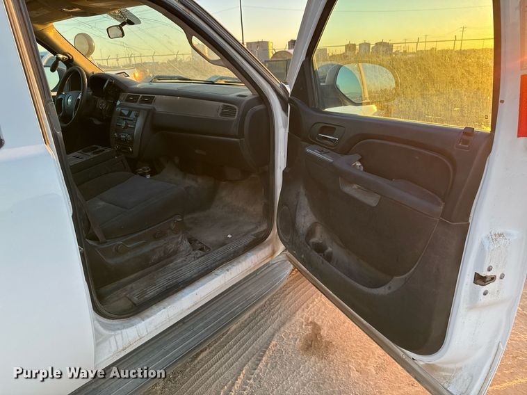 image for item EJ3036 2013 Chevrolet  Tahoe Police SUV