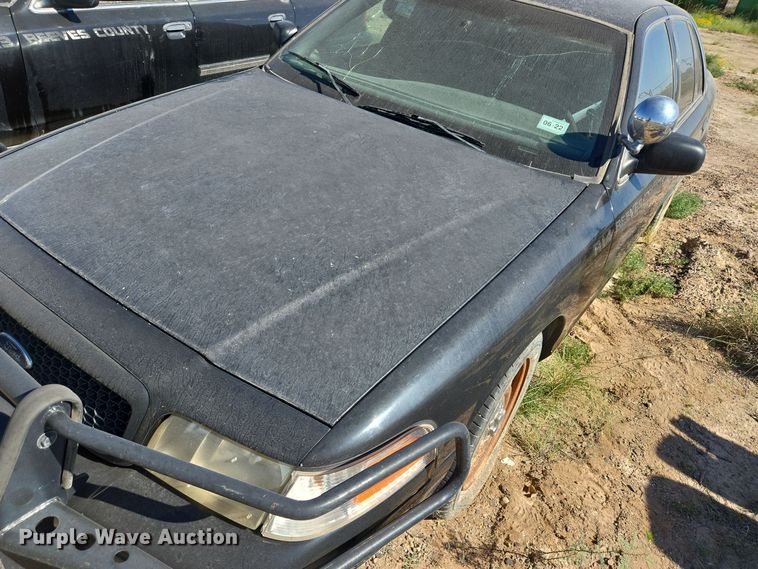 image for item EJ3039 2009 Ford Crown Victoria Police Interceptor 