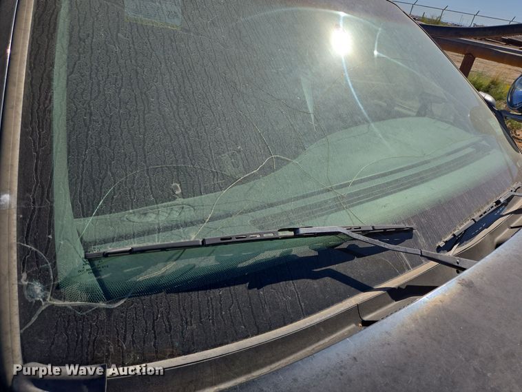 image for item EJ3039 2009 Ford Crown Victoria Police Interceptor 