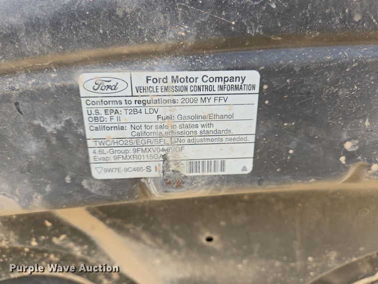 image for item EJ3039 2009 Ford Crown Victoria Police Interceptor 