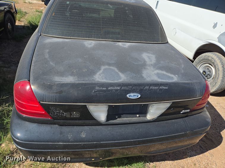 image for item EJ3040 2009 Ford Crown Victoria Police Interceptor 