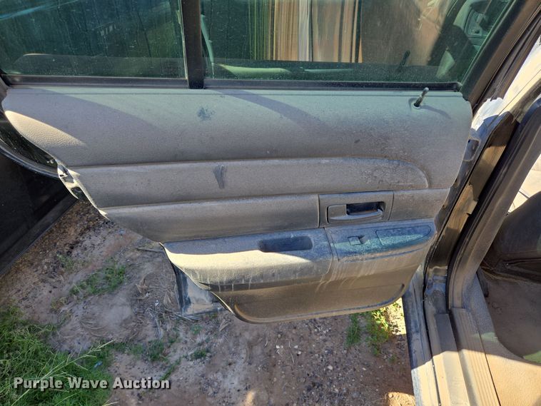 image for item EJ3040 2009 Ford Crown Victoria Police Interceptor 