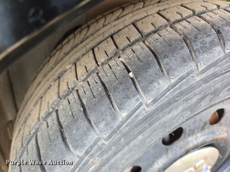 image for item EJ3040 2009 Ford Crown Victoria Police Interceptor 