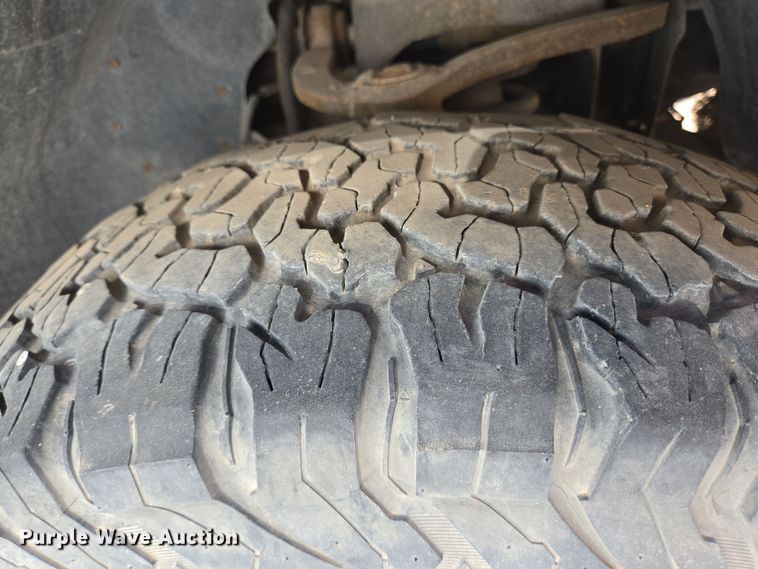 image for item EJ3042 2008 Ford F150 pickup truck