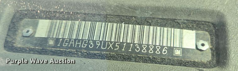 image for item EJ3043 2005 Chevrolet  Express 3500 van