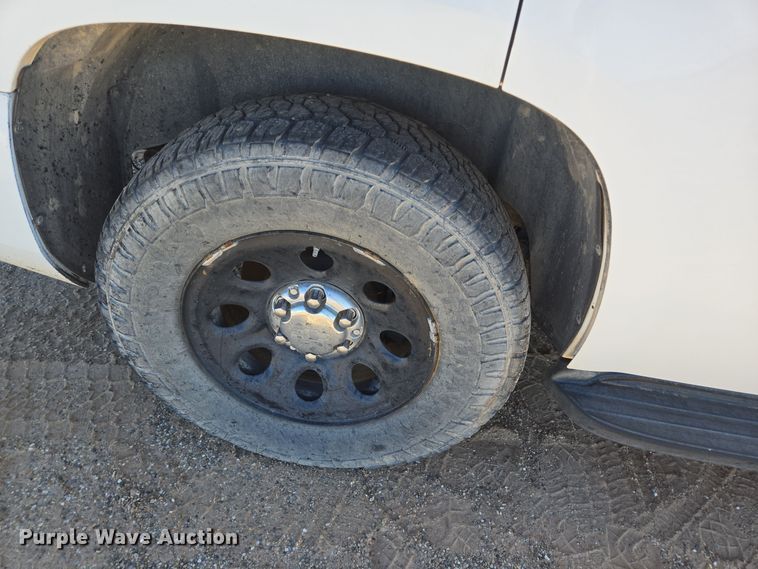 image for item EJ3047 2013 Chevrolet Tahoe Police SUV