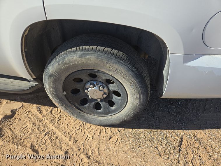 image for item EJ3047 2013 Chevrolet Tahoe Police SUV