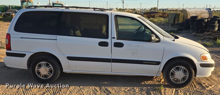 image for item EJ3049 2002 Chevrolet  Venture van