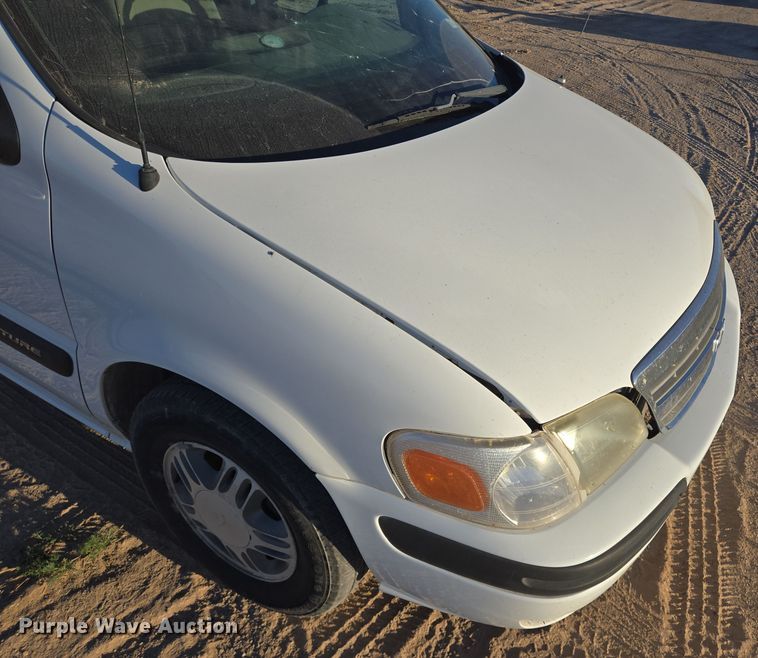 image for item EJ3049 2002 Chevrolet  Venture van