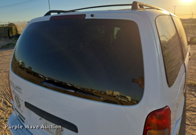 image for item EJ3049 2002 Chevrolet  Venture van