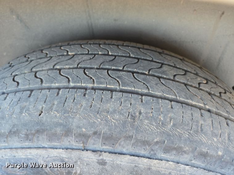 image for item EJ3049 2002 Chevrolet  Venture van