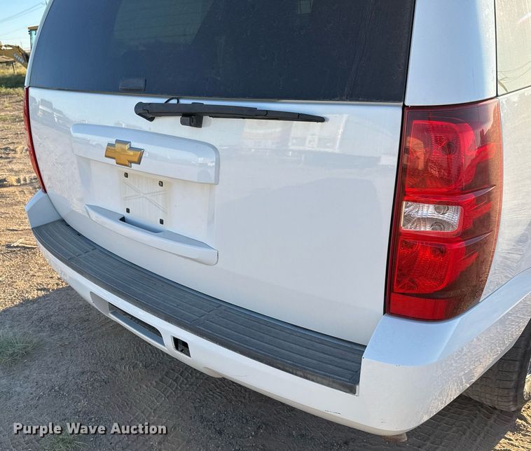 image for item EJ3050 2013 Chevrolet  Tahoe Police SUV