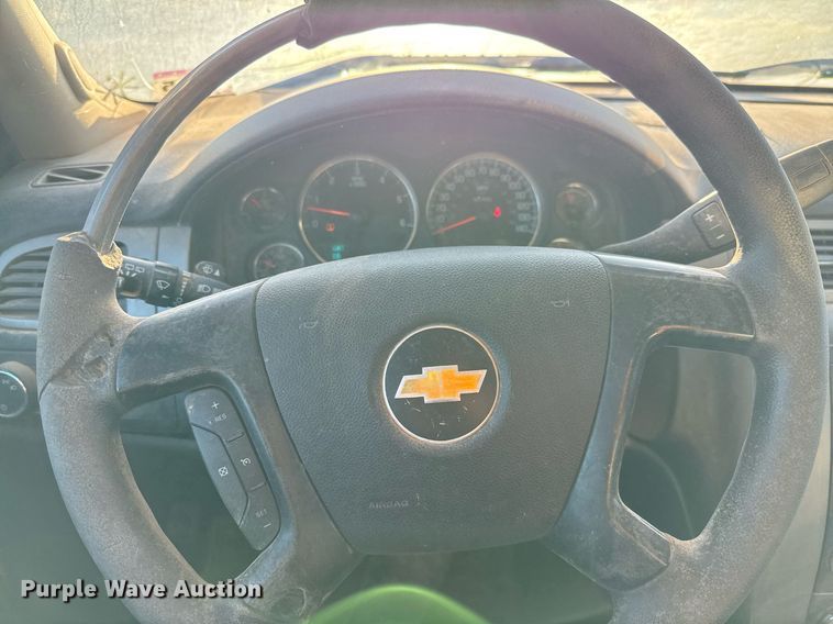 image for item EJ3050 2013 Chevrolet  Tahoe Police SUV