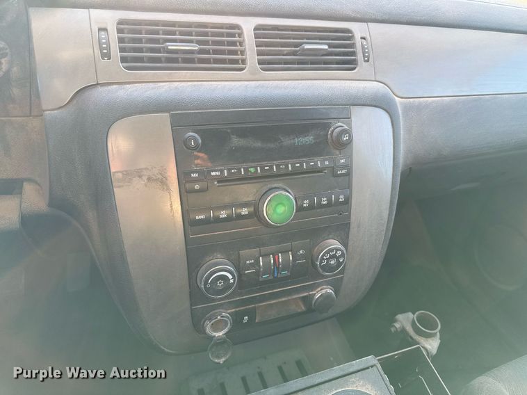 image for item EJ3050 2013 Chevrolet  Tahoe Police SUV