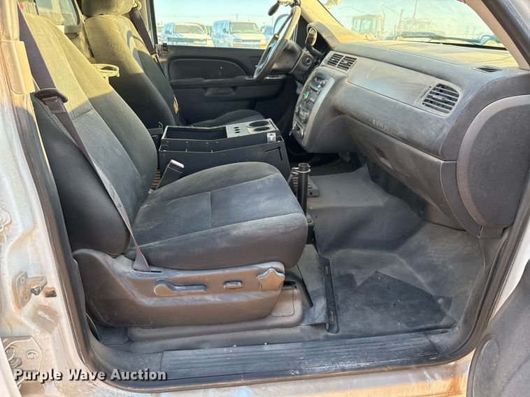 image for item EJ3050 2013 Chevrolet  Tahoe Police SUV