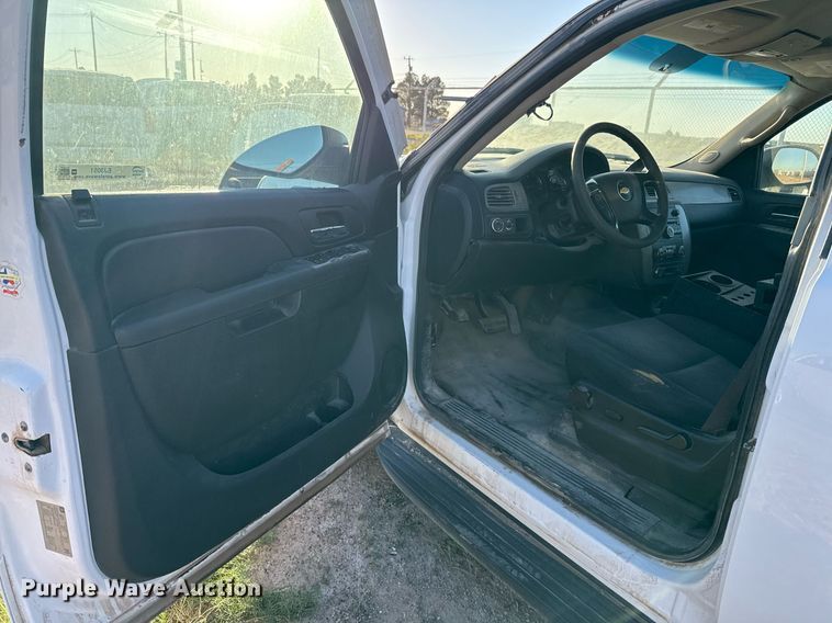 image for item EJ3051 2013 Chevrolet  Tahoe Police SUV