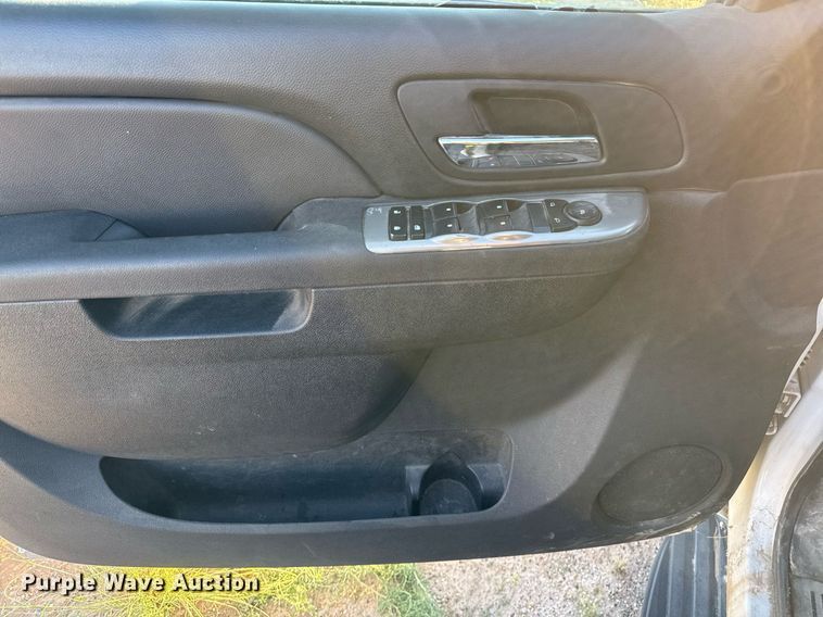 image for item EJ3051 2013 Chevrolet  Tahoe Police SUV