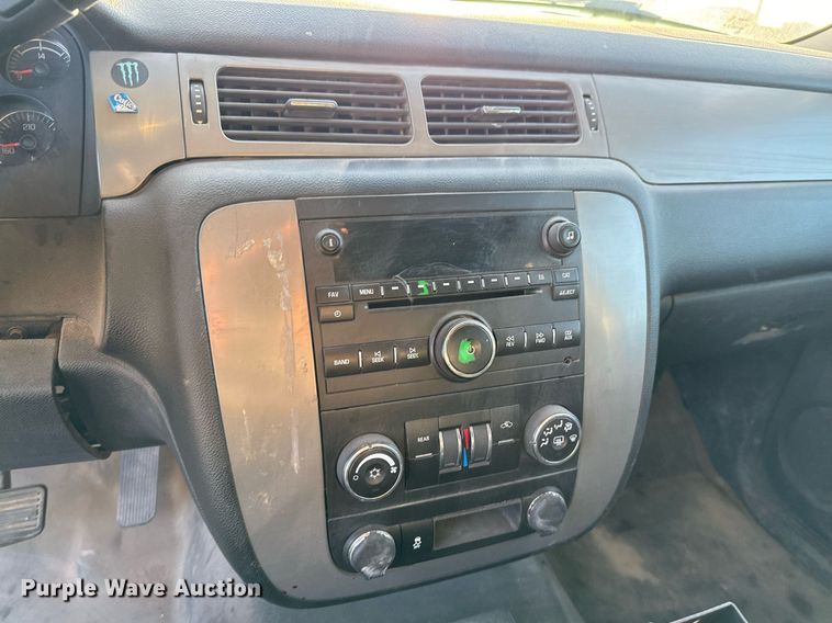 image for item EJ3051 2013 Chevrolet  Tahoe Police SUV