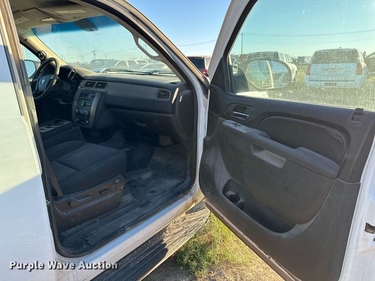 image for item EJ3051 2013 Chevrolet  Tahoe Police SUV